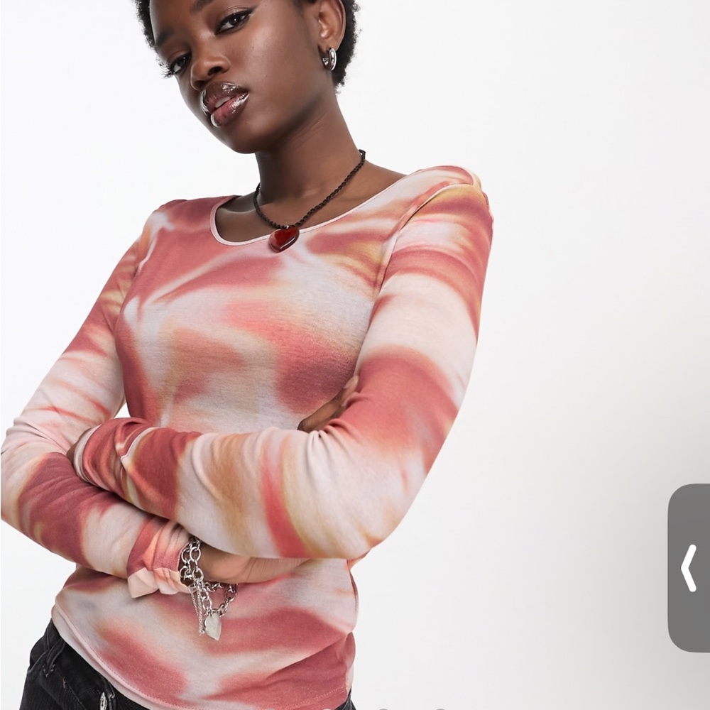 Weekday Ready Long Sleeve Top in Red Daze - Picture 5 of 6